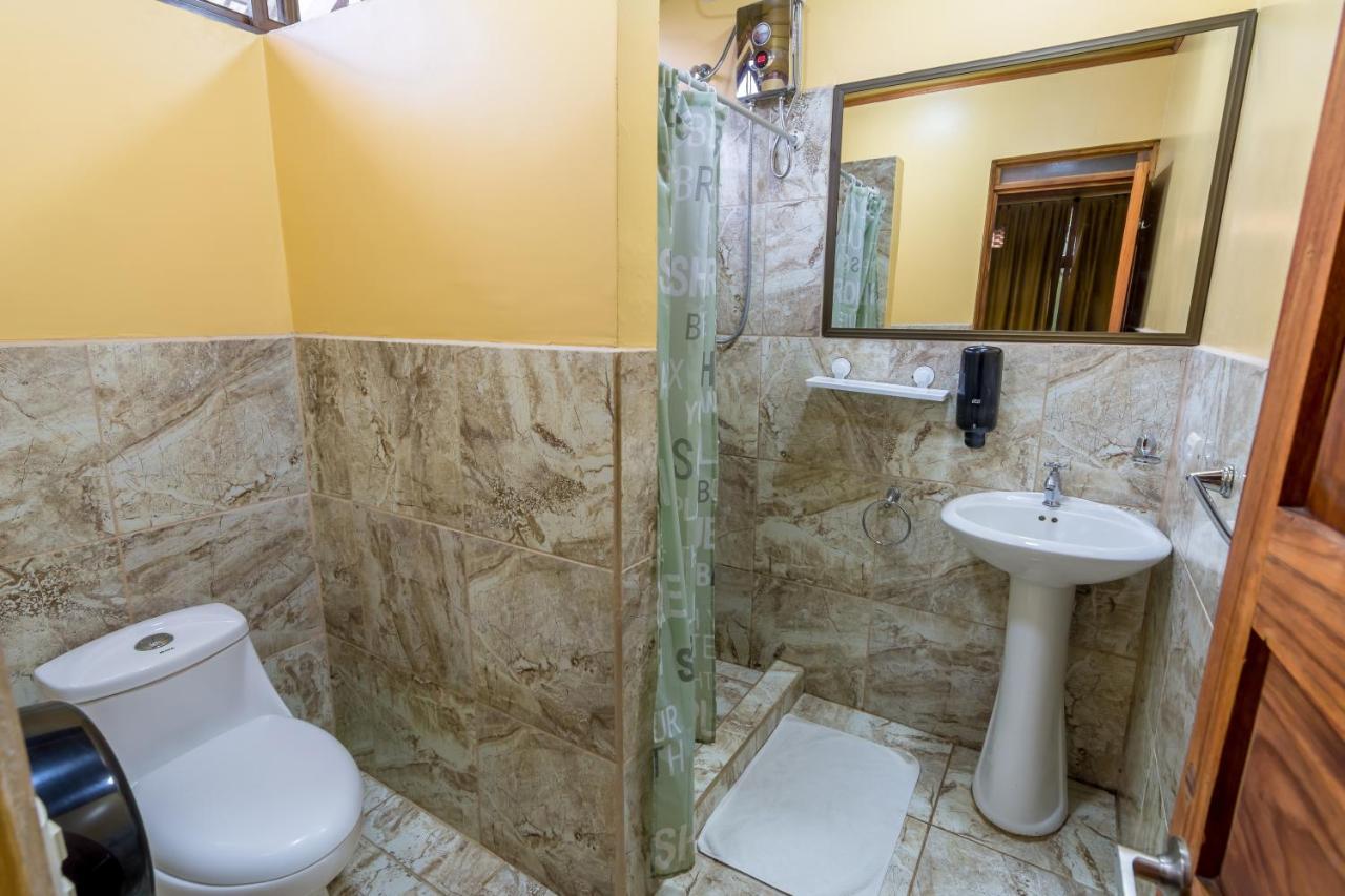Sea Tower Hotel Puerto Viejo de Talamanca Eksteriør bilde